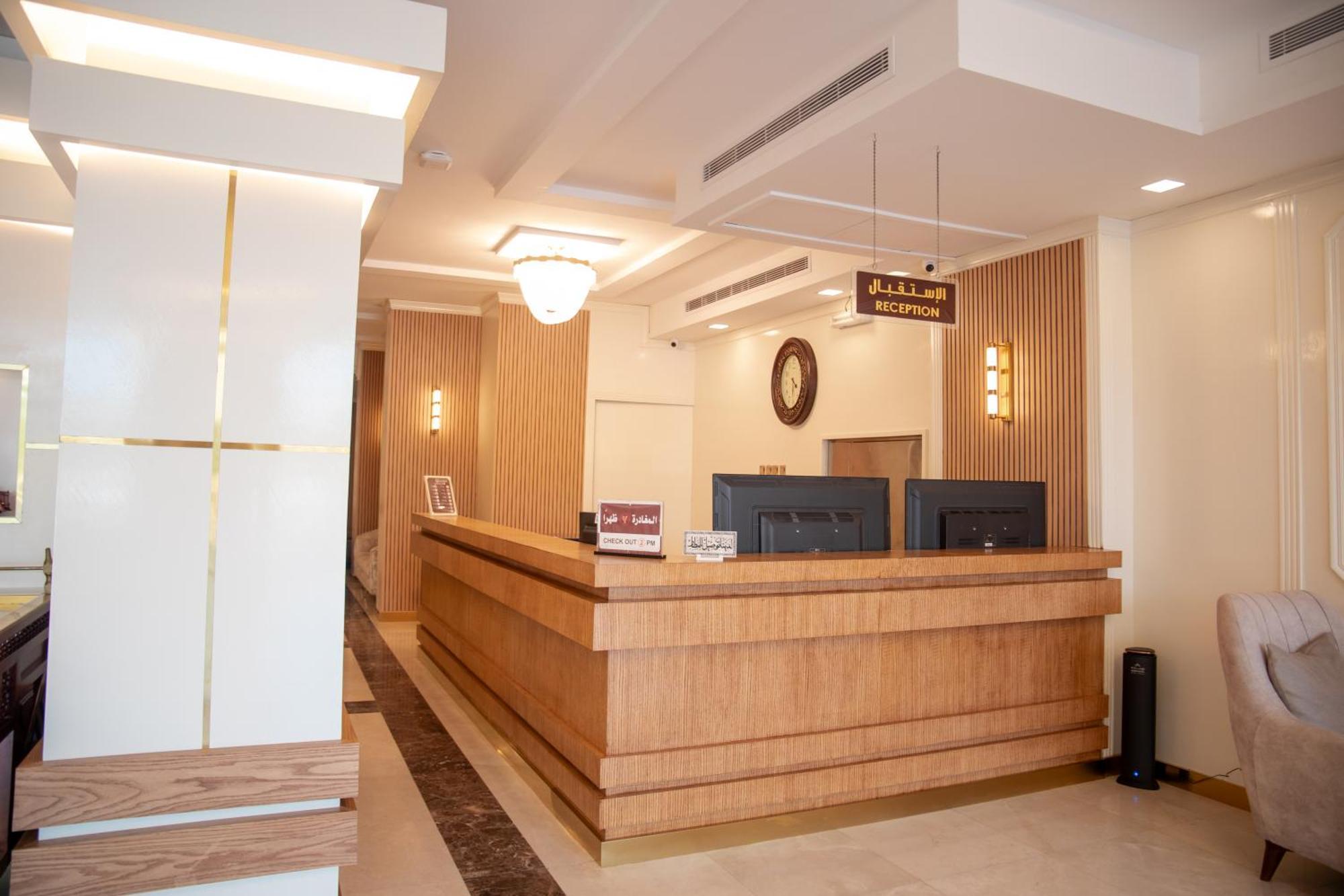 Areen Al Basateen Hotel Jeddah Exterior photo